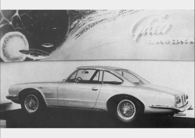 1961 Maserati 5000 GT Coupé par Ghia, sur le stand de Ghia à Turin