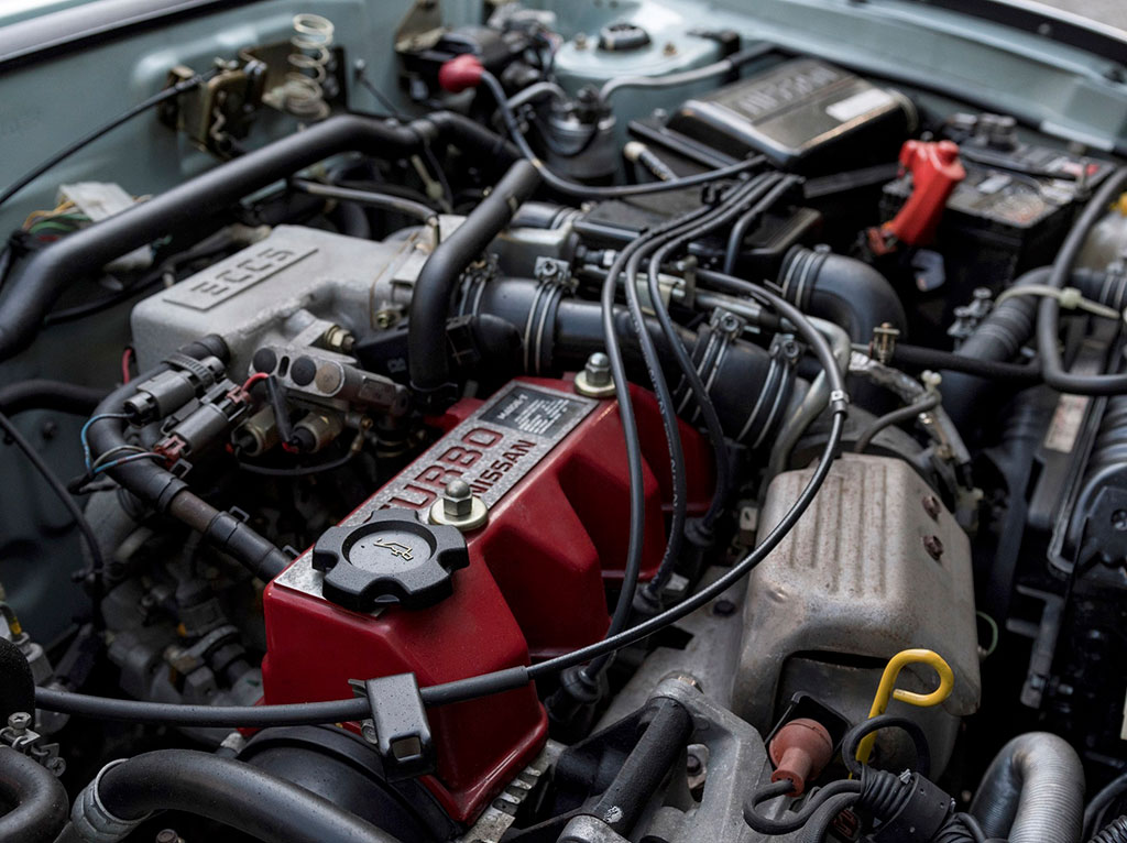 1991 Nissan Figaro moteur de 987cc turbo de 76 chevaux.
