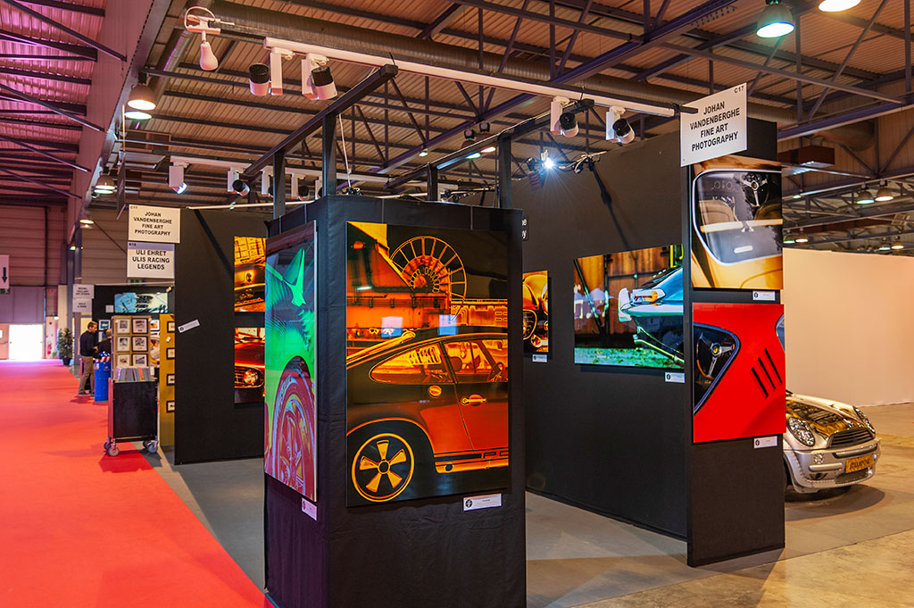Galerie Artistes au premier salon Auto Moto Classic Strasbourg