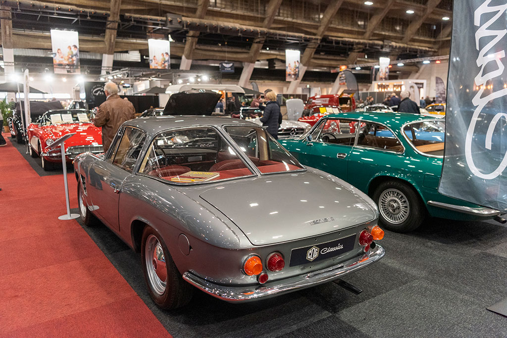 1962 Fiat 1600 S OSCA Fissore Coupé vue trois quarts arrière gauche - Voitures de collection