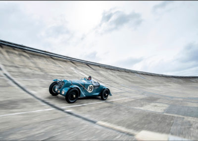 1936 Delahaye 135 S Compétition Châssis N° 46810 sur un des ses terrains de jeu, le circuit