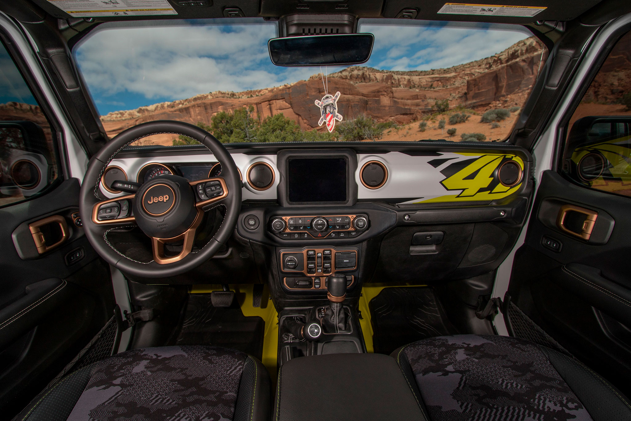2019 Jeep Gladiator Flabill l'intérieur noir et cuivre - Moab Easter Jeep Safari.