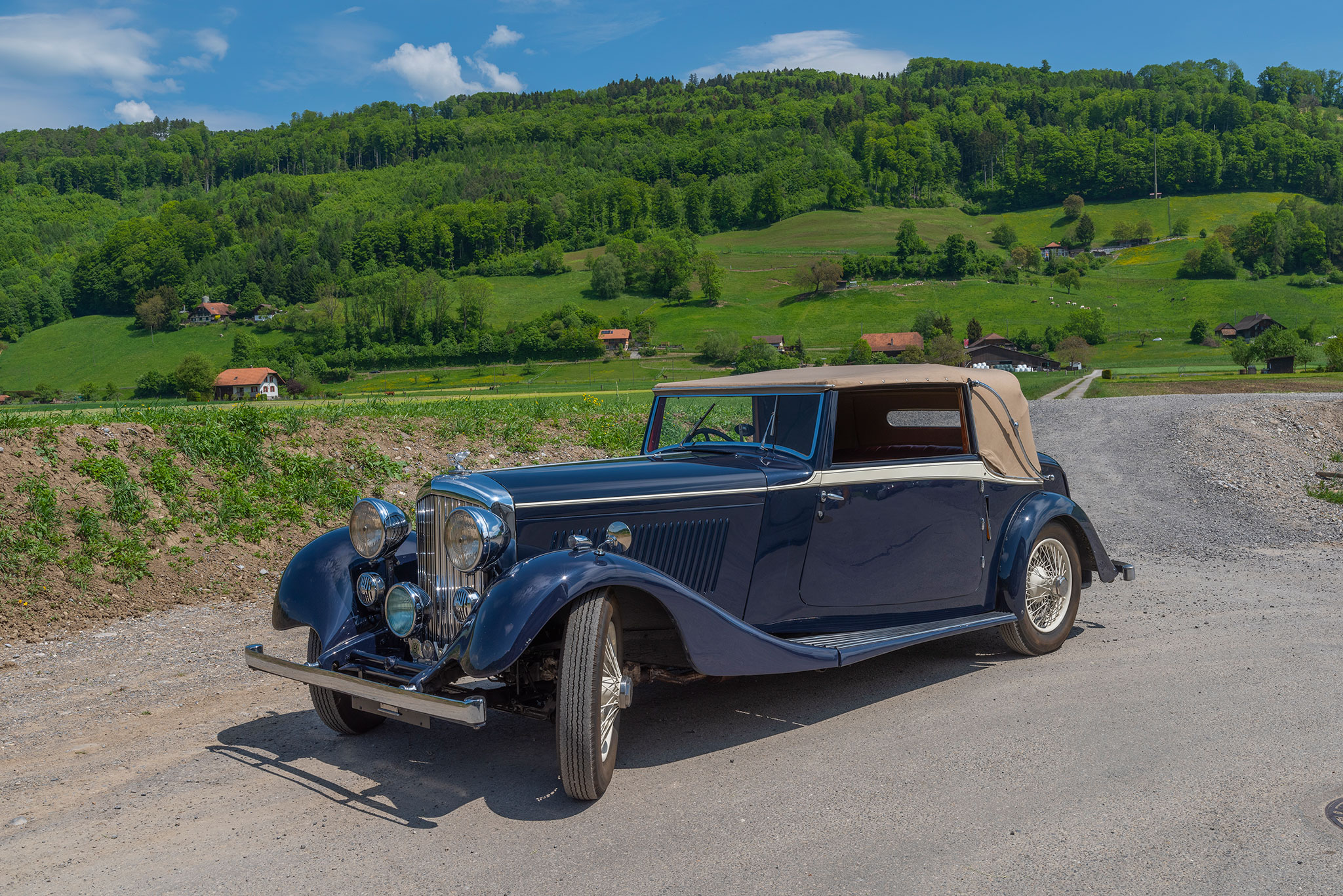 1934 Bentley 3.5-Litre Drophead Coupé - Park Ward carrossa la plupart mais aussi Mulliner, Saoutchik ou Vanvooren - Enchères au Swiss Classic World.
