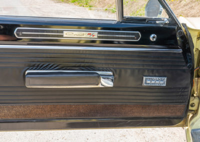1967 Dodge Coronet R:T 440 - Sigle R:T, 4 vitres électriques et réglage du rétroviseur depuis l'intérieur - Enchères au Swiss Classic World.