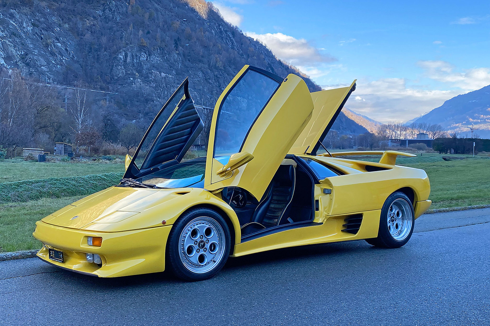 1996 Lamborghini Diablo VT à transmission intégrale pour que les 492 chevaux puissent s’exprimer.