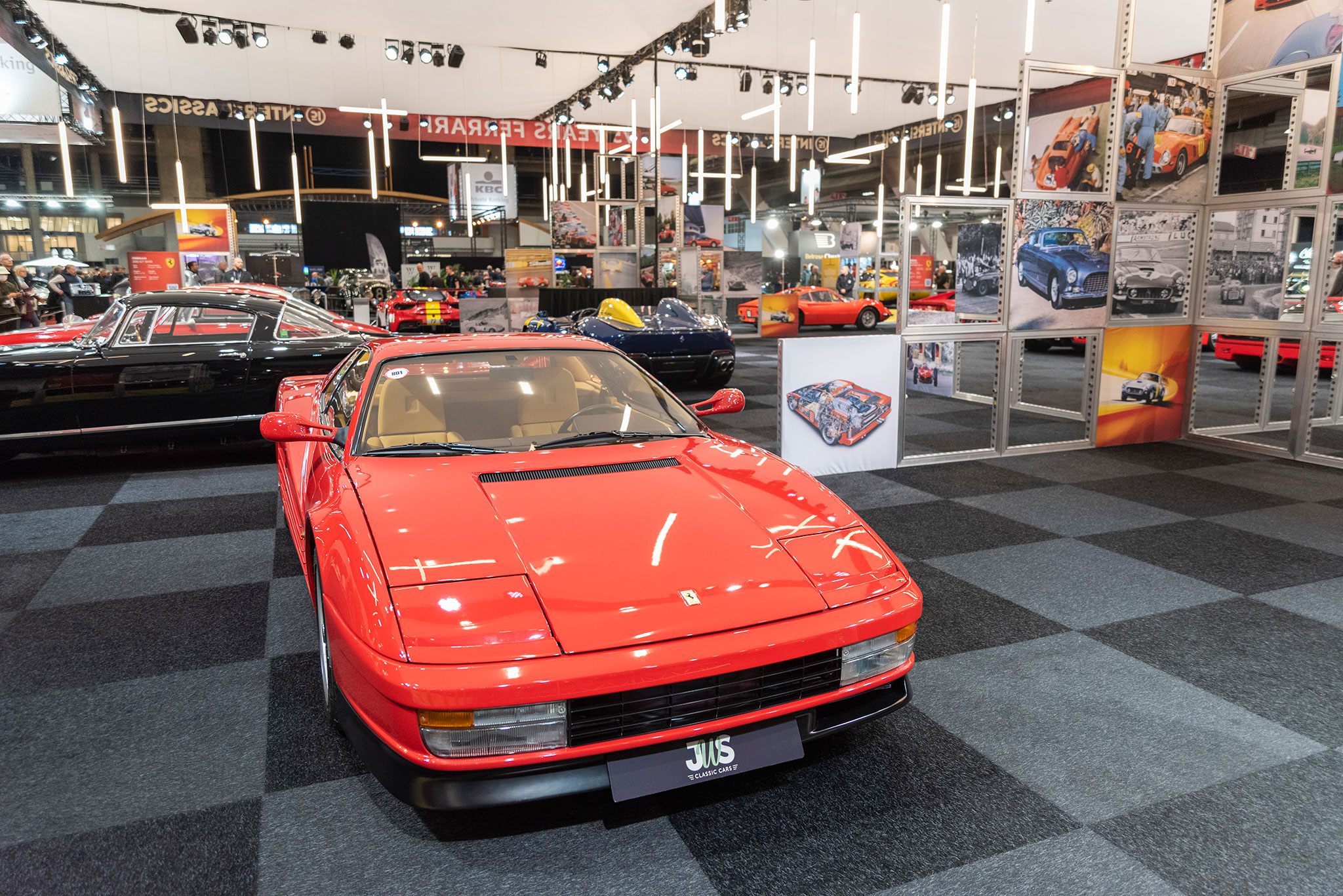 1987 Ferrari Testarossa – 75 ans Ferrari.