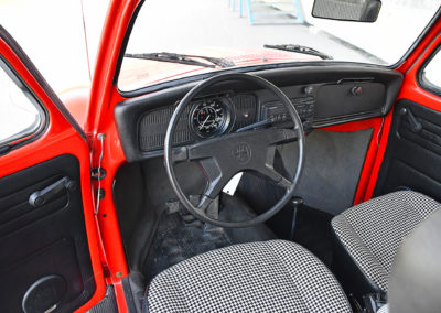 1982 Volkswagen Beetle Mexico 1200 intérieur en excellent état kilométrage 54 000.