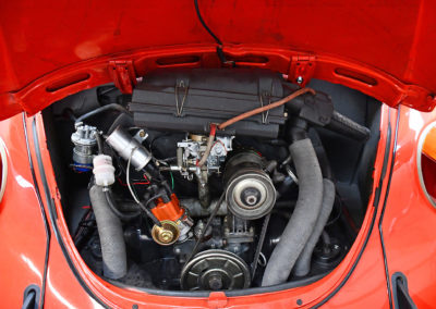 1982 Volkswagen Beetle Mexico 1200 remplacement du carburateur et autres éléments sur ce moteur de 1192 cm3 et boîte à 4 rapports.